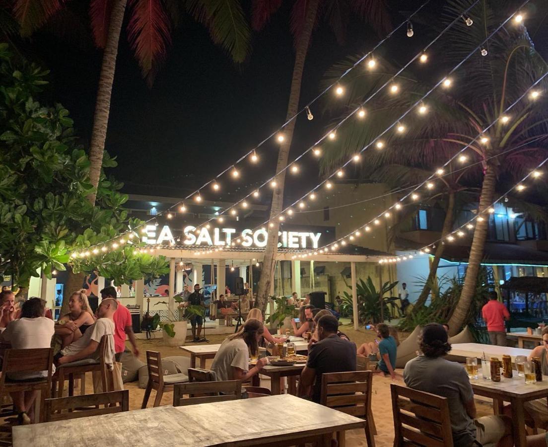 فندق Sea Salt Society هيكادوفا المظهر الخارجي الصورة